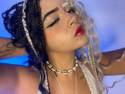 Lexie_Bell_: Cruella de vil ( 2 фото)