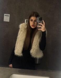 LuxeKittyXO Public 사진