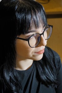 Avelyne_ bold Aveline Pic 2