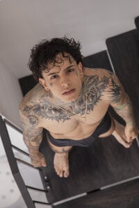 Aron_ford your trusted tattoo artist🦾🩳🍆🔥 Pic 6