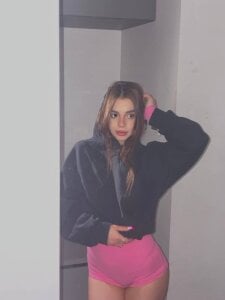 LauraHansil🪩图片