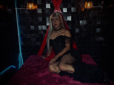 Asa_Noir Public Pic 5