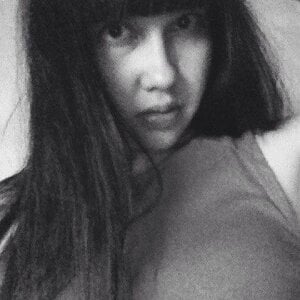 Momy_Hot Public 圖片