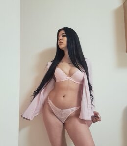 MaddieGrant Public Poză 2