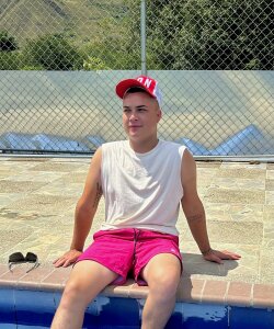 kingHot13Public图片