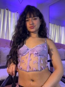 Aurora_Ellis_ 🤤💜💜 사진 2