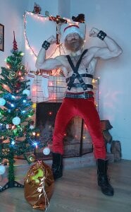 Gingerbeard40 kullanıcısının Merry Christmas and Happy New Year 2026 albümü -  7 fotoğraf