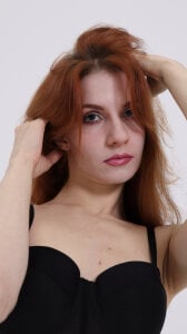 LalaRosse Public Pic 2