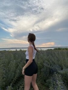 Rina_Dee Public Pic 5