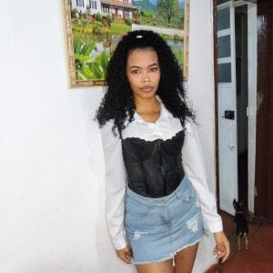 shenna_brunette Welcome Pic 2