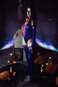 lilielou_ 🕷️Spider Woman🕷️ Pic 4