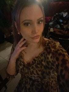 jenny-wild Public Pic 5