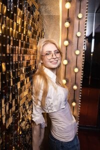 Grace_blush New blond Pic 6