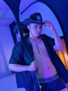 Diego_stone Public Pic 5