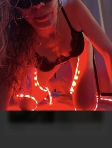 Bonnie-Kitou Public Pic