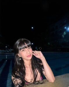 bloom_apple's swimming girl Sex Photo 1