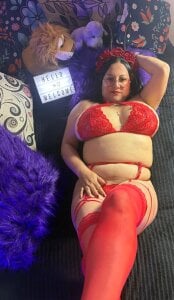 Scarlet-Desire big tits Pic 3