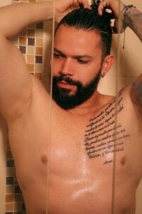 AlukardBig Sexy big guy Foto 3