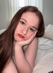 Pinky tease 😝 od FlameFoxy_  5 snímek