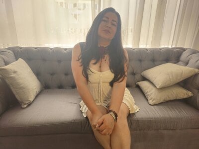 Helen_Novoa Public Bilde