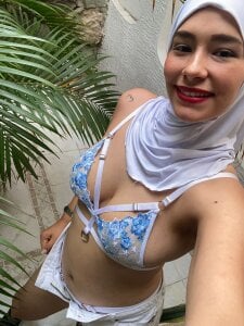 ShanaJamil SEXY PHOTOS IN LINGERIE 😈💋 Hình