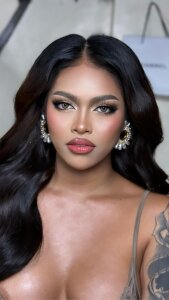 Miapasita Public Pic