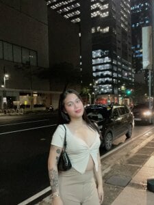 SassyIvanna city girl Pic