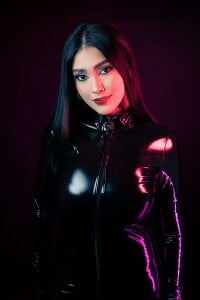 🐈‍⬛Your Catwoman is here! de JulesBenett  2 photos
