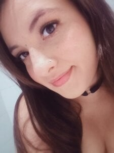 Evaa_Angelina Public Bilde