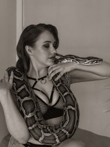 my cool long friend! de PollyVinice  photos