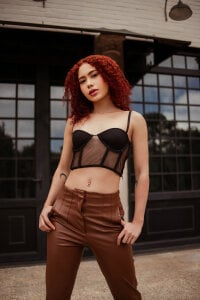 KatyaKozlov Red curls, red lips, red fantasies Pic 3