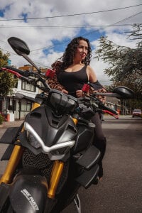 SamanthaAntolin Motorcyclist girl 🏍 Pic 4