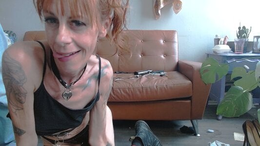 Scarlet_Cinnamon_Heart Public Pic 4