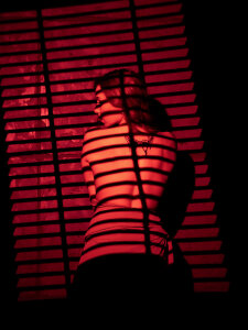 -SaraBlack- In the Dark, She Moves🖤 Pic 2