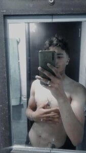 derek_devil24 me Pic 5