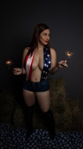 EliHeaven 4th July Photo 3