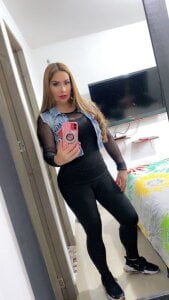 Ariana_Diosa I am your perfect milf Foto 5