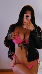 IrisBaker Public Pic 2