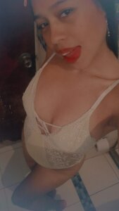 dakotasexywomenのrosaの枚の写真