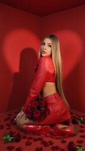 Angel-dragun Between Roses and Sin Foto 5