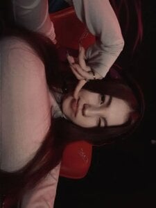 BritanyCrowner Aria Bilde