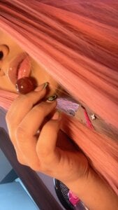 DANDARA_THOM Friend I have pink hair Pic 6