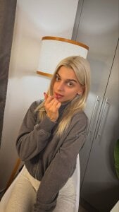 AdameShoyer beauty in art Pic 2