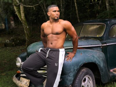 RyanJackson_のOutdoorsの 3枚の写真