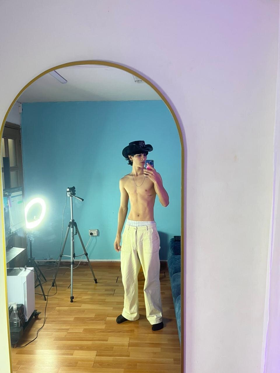 Трендове зображення  1398 Cheys_Mast