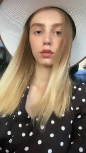 AnikaBest Public Pic 3