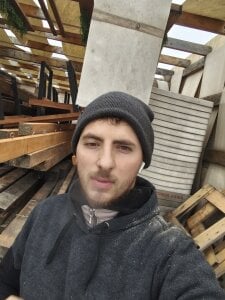 Razvan696969 Public Pic 2