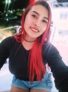 LunaReyes2Public图片