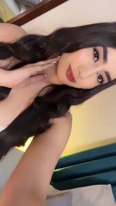 IvonneOwen Public Pic 5