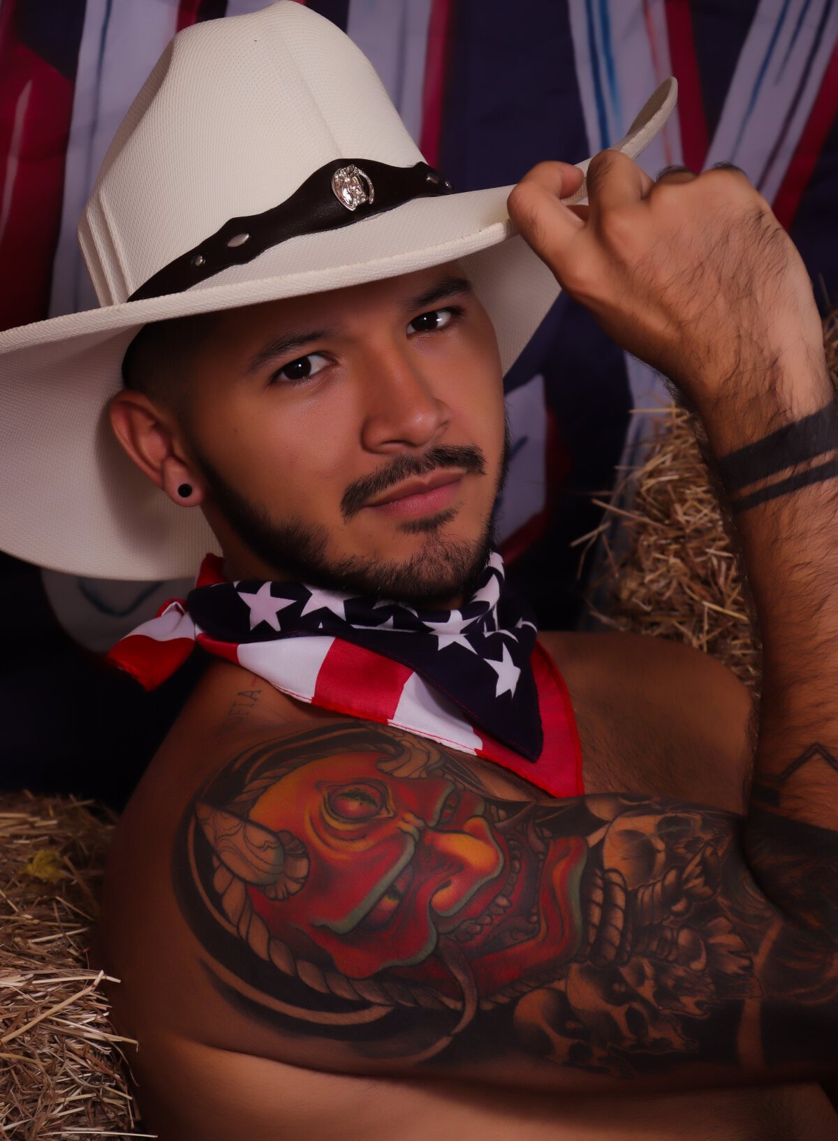 mister_miike Trending Pic 6810